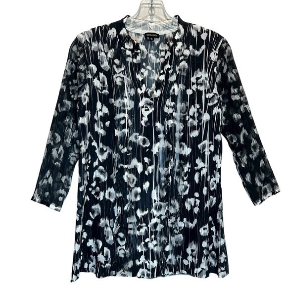 Komarov Black & White Crinkled Pullover Tunic w/ Sheer 3/4 Sleeves - Small - Picture 1 of 12